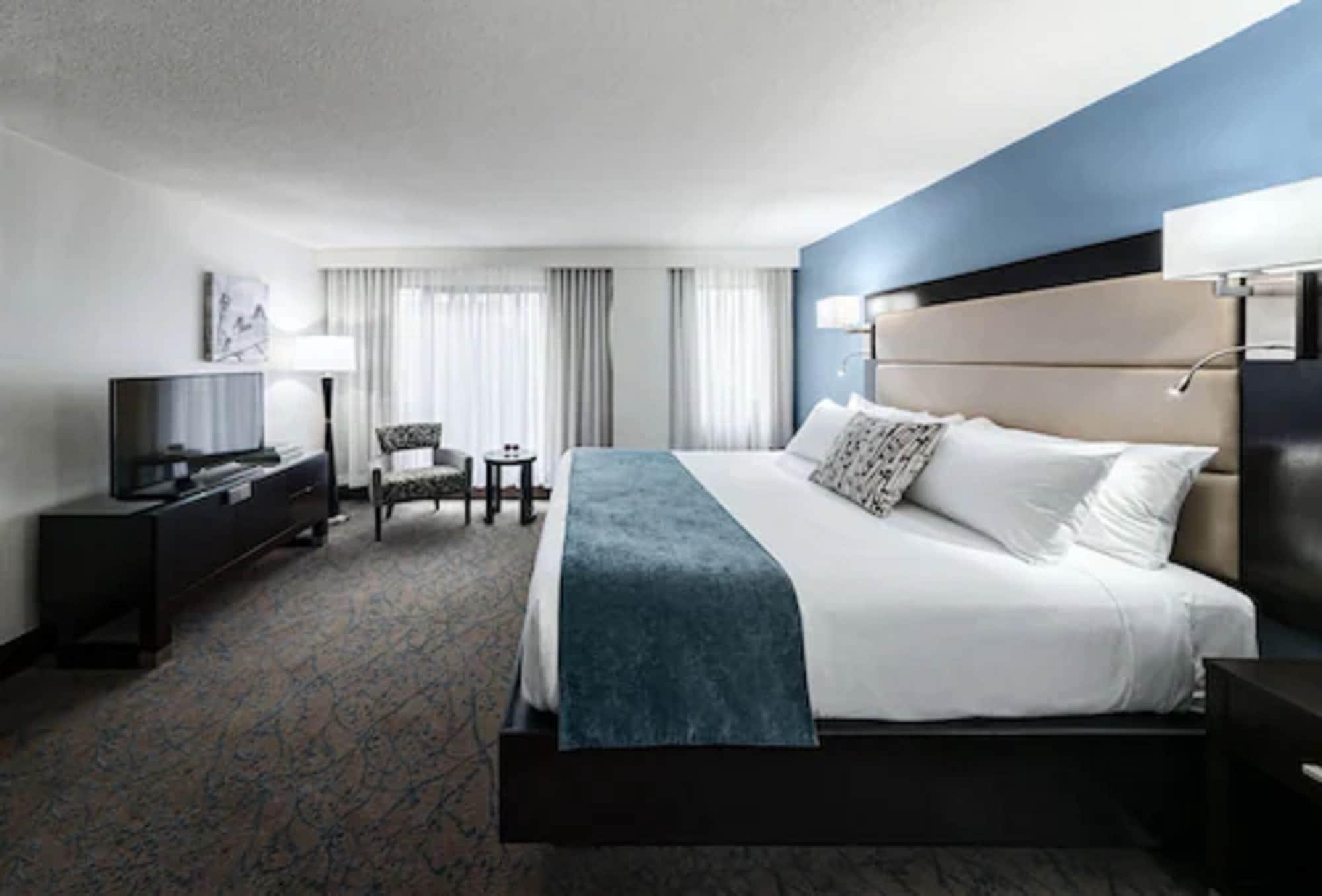 Ottawa Embassy Hotel & Suites Exteriör bild